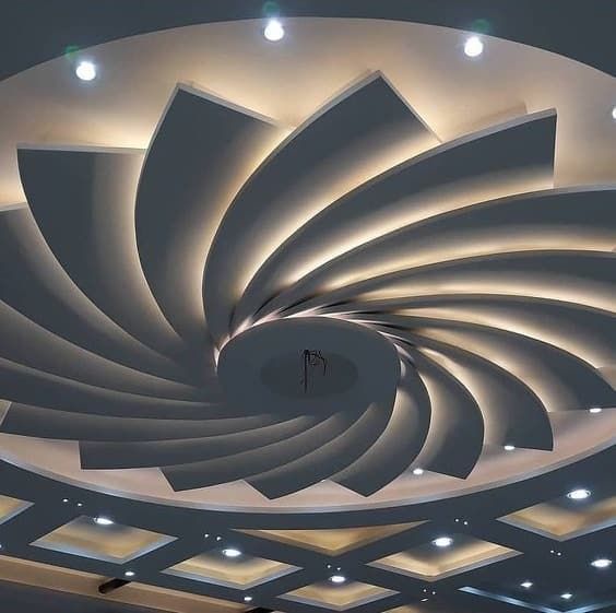 Spiral feature ceiling
