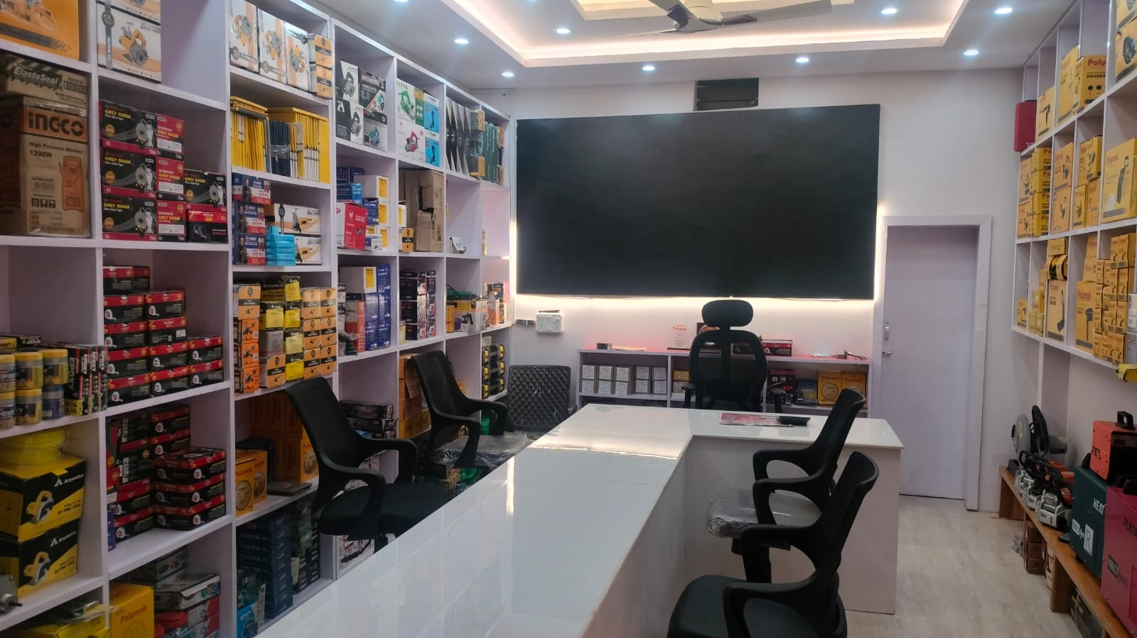 Wholesale inventory shelving