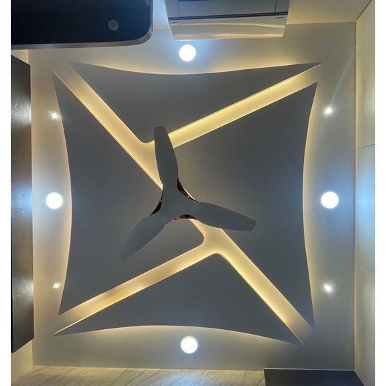 Star-cut ceiling